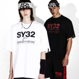 SY32xb:b COLLABORATION BASIC S/S TEE